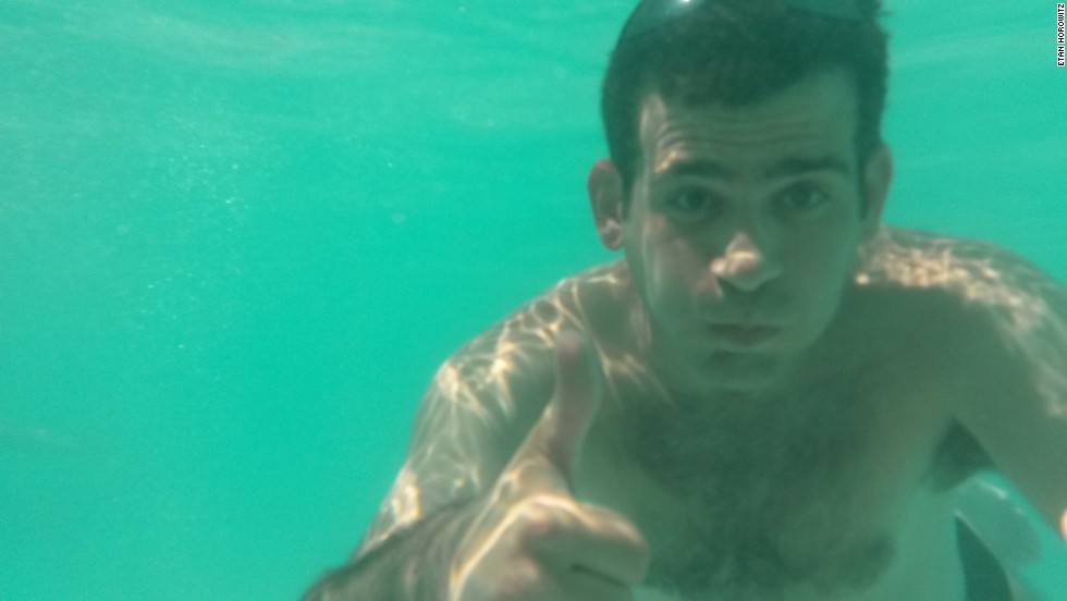 You&#39;d have to be crazy to take most phones into a swimming pool. Then there&#39;s the Galaxy S4 Active, which Samsung says can be submerged in three feet of water for up to 30 minutes. Our Galaxy phone worked just fine after its camera snapped this underwater pic of Etan Horowitz, CNN&#39;s mobile editor.