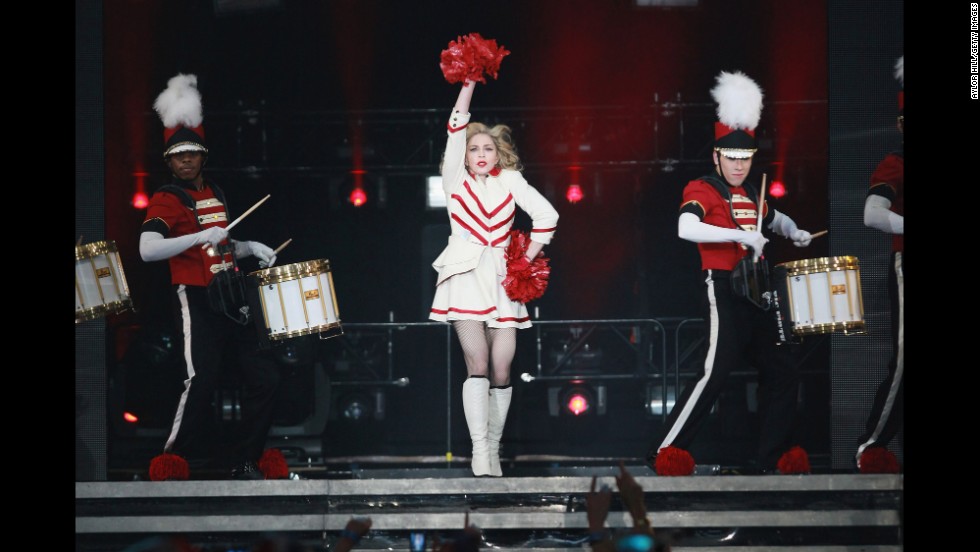 Madonna Exposes Fans Breast Onstage During Concert Cnn