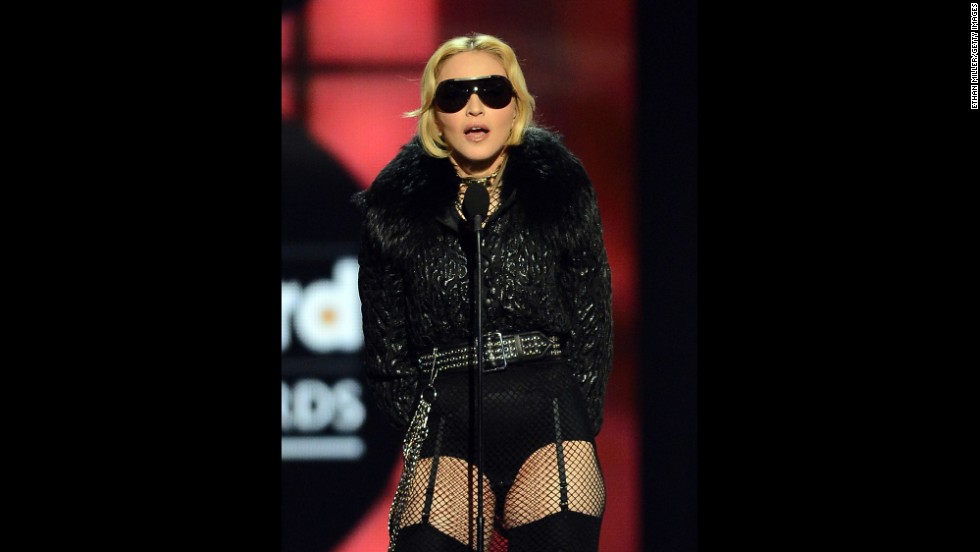 Madonna Exposes Fans Breast Onstage During Concert Cnn