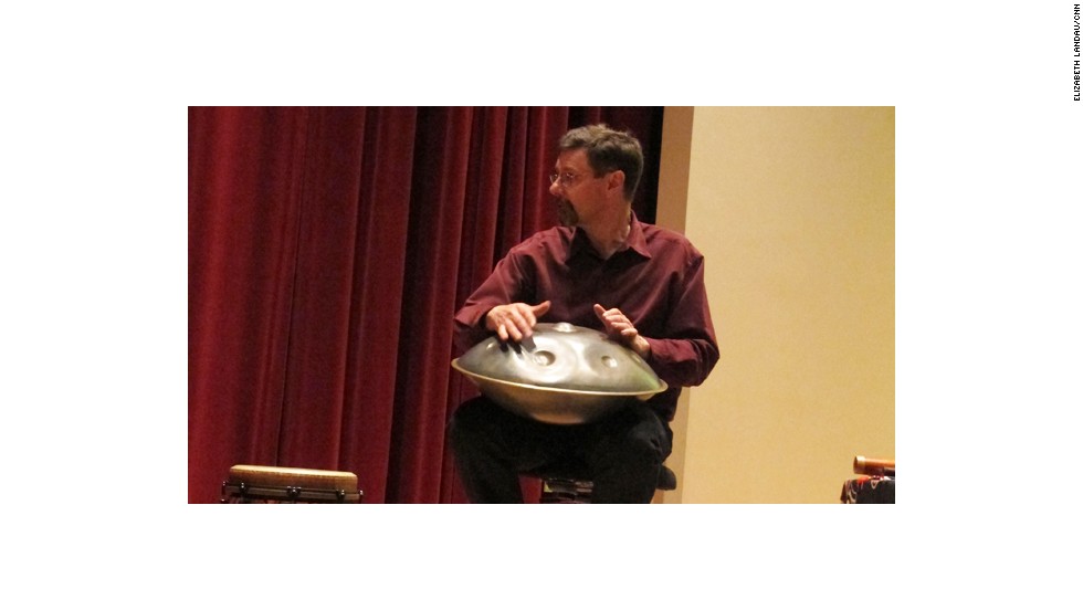 Clint Goss performed a variety of world instruments at the conference. He collaborates with Eric Miller in studying the physiological effects of Native American flute playing. They are in a musical group called SpiritGrass.