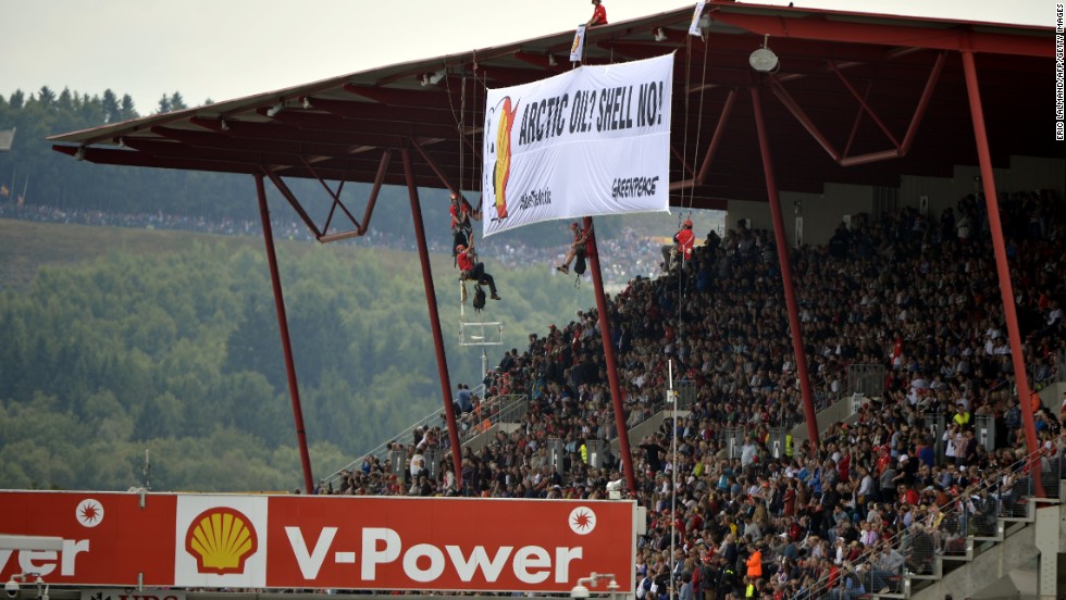 The activists were protesting against oil multinational Shell, which is the race sponsor for the Belgian Grand Prix. 