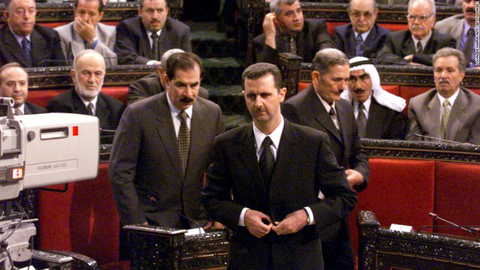 Al-Assad prepares to deliver a speech to parliament on July 17, 2000.  It would be his first speech to parliament after taking the oath of office to become Syria&#39;s new president.