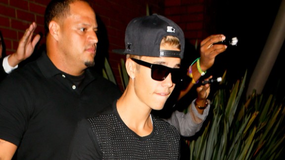Justin Bieber Wont Face Charges In Limo Beating Case Cnn