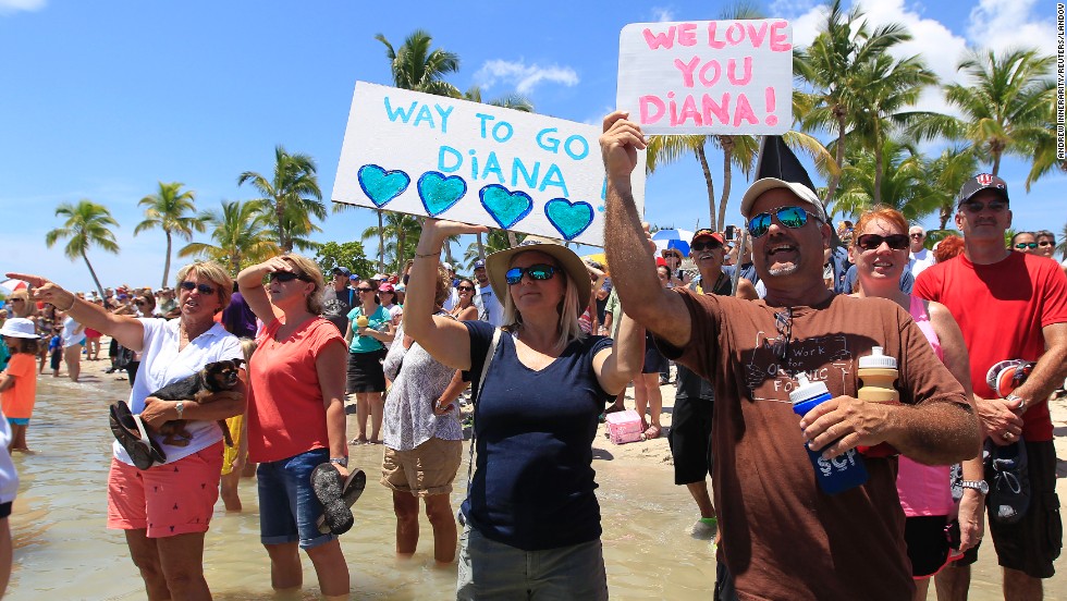 People cheer as they await Nyad in Key West on September 2.