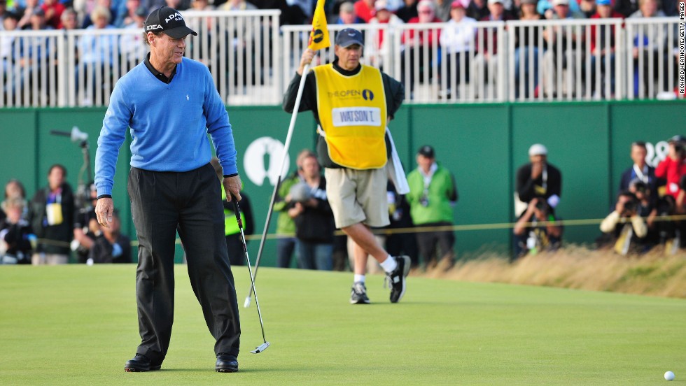 Watson&#39;s putt on the 18th green of the final round to win the 2009 British Open narrowly misses. Then 59, he eventually lost a playoff to Stewart Cink. 