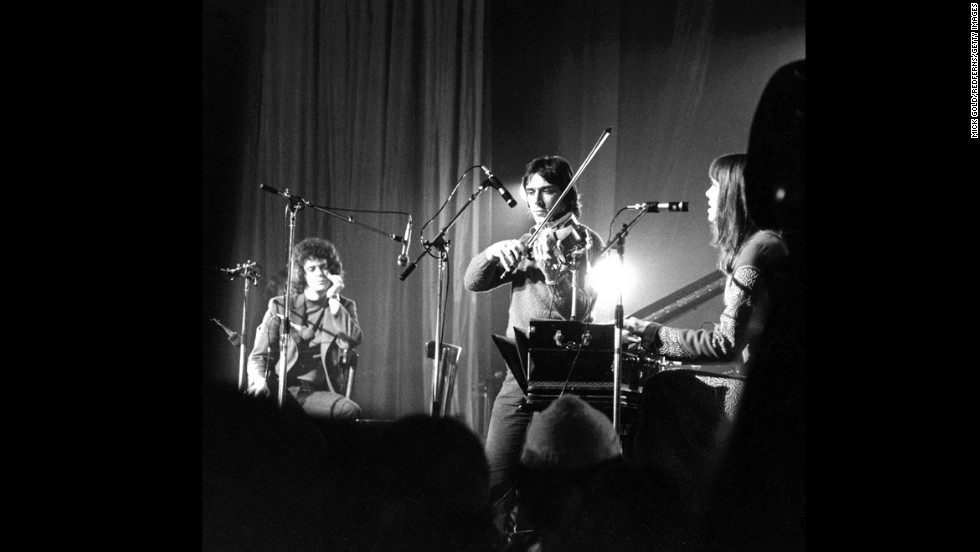 Lou Reed, John Cale, Sterling Morrison and Maureen Tucker (with drop-bys from Nico and Doug Yule) combined raw instrumentation with avant-garde subject matter. The apocryphal story goes that only 3,000 people bought the Velvet Underground&#39;s first album, but every one of them formed a band. (Actually, the album did much better than that, but why mess with a good story?) Many of those bands were proto-punks.