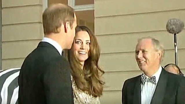 Royal couple&#39;s 1st appearance since baby