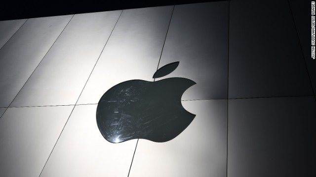 Apple: Break-in order a government &#39;overreach&#39; 