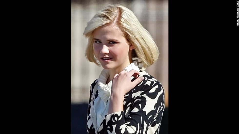 Smart leaves a Salt Lake City courthouse after testifying in the competency hearing for her kidnapper Brian David Mitchell in October 2009.