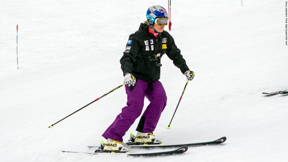 Vonn made a sensational return to action in August 2013 at a U.S. training camp in Chile&#39;s Andes Mountains. She insisted her damaged right knee felt as good as her unaffected left knee.