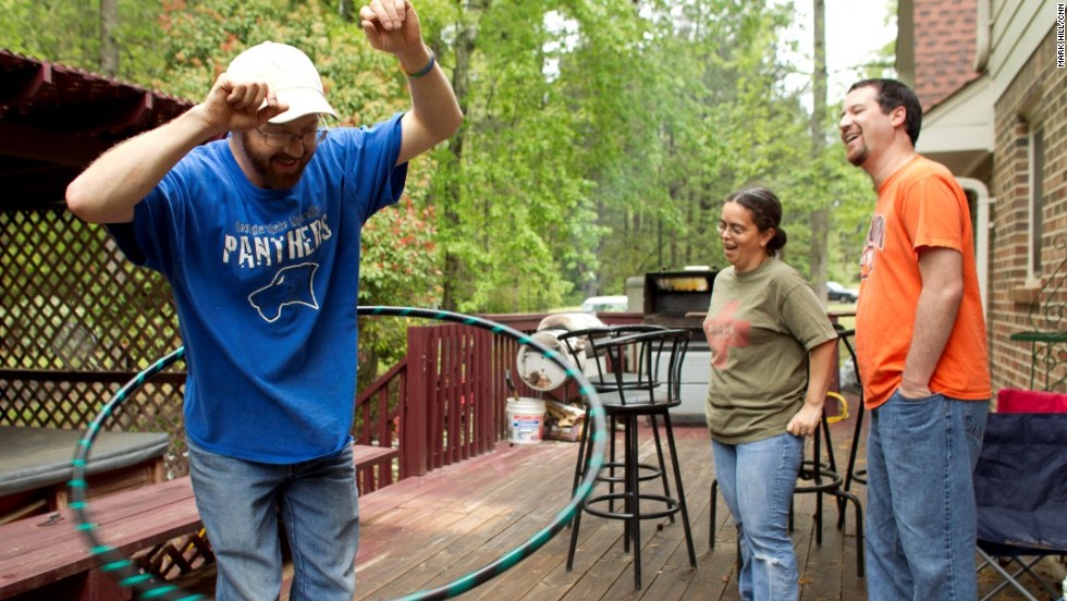 The Holders and Mullins moved into a home together in 2012, about two years into their triadic relationship. The 4,000-square foot home allows everybody more space; they each have their own bedrooms and often spend nights in different beds. Billy Holder continues to date others, as well.