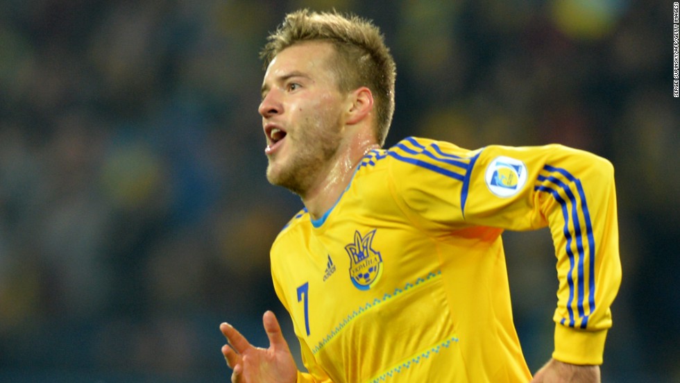 Ukraine&#39;s Andriy Yarmolenko celebrates his crucial goal as they beat Poland 1-0 in Kharkiv to keep alive their hopes of qualification from Group H. 
