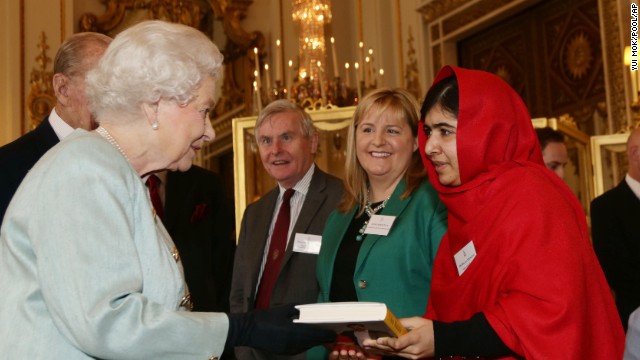 Malala meets the queen