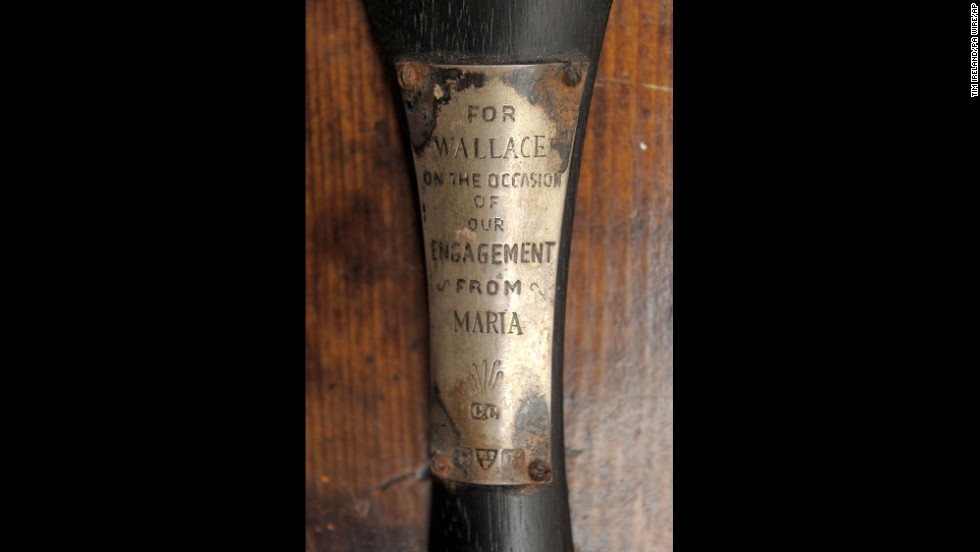 An engraving from Wallace Hartley&#39;s fiancee, Maria Robinson, is attached to the Titanic band leader&#39;s violin.