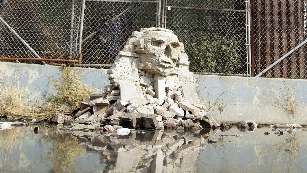 Banksy&#39;s replica of the Great Sphinx of Giza was made in Queens out of smashed cinder blocks.