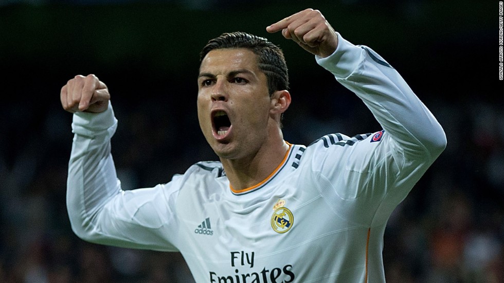 &lt;strong&gt;Cristiano Ronaldo&lt;/strong&gt; (Real Madrid y Portugal) &lt;br /&gt;Clasificación de CNN: Aspirante &lt;br /&gt;Ronaldo compite para ganar el premio por segunda vez en su carrera y, aunque el Real Madrid terminó en un distante segundo lugar contra el Barça en La Liga y durante la temporada pasada no ganó premios, los compañeros del portugués aseguran que siempre es un aspirante a los máximos honores. &lt;br /&gt;