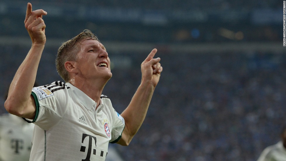 &lt;strong&gt;Bastian Schweinsteiger&lt;/strong&gt; (Bayern Munich y Alemania) &lt;br /&gt;Clasificación de CNN: Posibilidad remota &lt;br /&gt;Bastian Schweinsteiger ha sido por mucho tiempo una roca en la base del medio campo del Bayern, pero parece que el jugador será eclipsado por sus compañeros de equipo atacantes. &lt;br /&gt;
