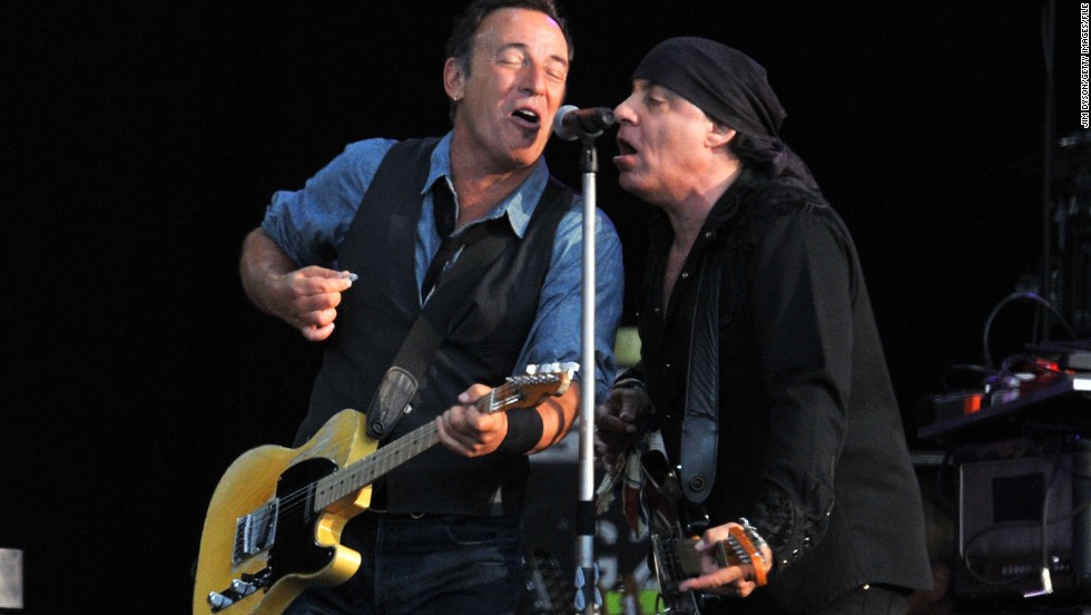 Bruce Springsteen to tour South Africa for first time - CNN