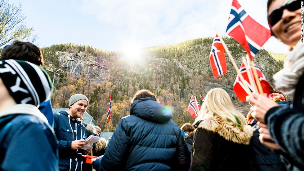 For visitors, Rjukan has a cable car and all sorts of winter sports options on Gaustatoppen Mountain. It&#39;s near the vast mountain plateau of Hardangervidda National Park, good for hiking, cross-country skiing and reindeer spotting, among other activities. And now it has winterwun.