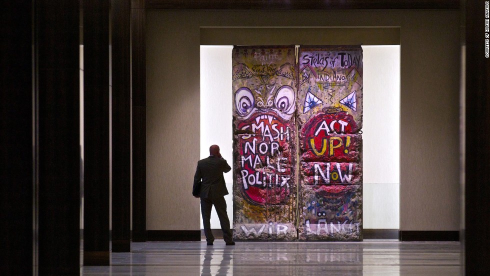 Two segments of the Berlin Wall are a highlight of the 1,606-room Hilton Anatole in Dallas, which hosts a &lt;a href=&quot;http://www.hilton.com/en/hotels/content/DFWANHH/media/pdf/en_DFWANHH_fact_sheet.pdf&quot; target=&quot;_blank&quot;&gt;massive art collection&lt;/a&gt; of more than a thousand pieces throughout 27 floors.