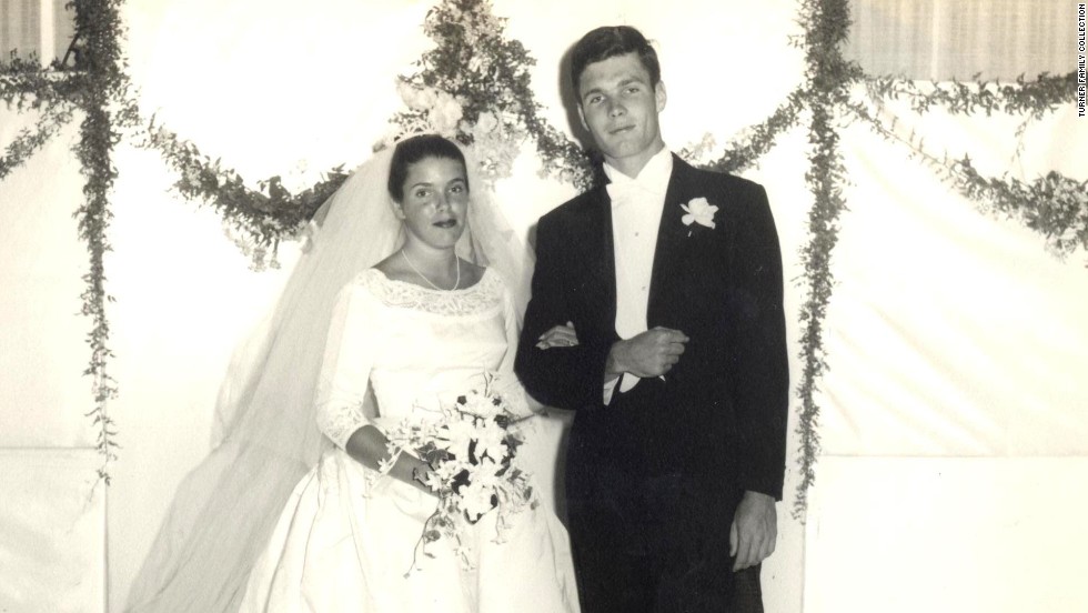 Turner married Judy Nye in 1960. The two had two children together -- Laura and Robert Edward IV -- before divorcing a few years later.