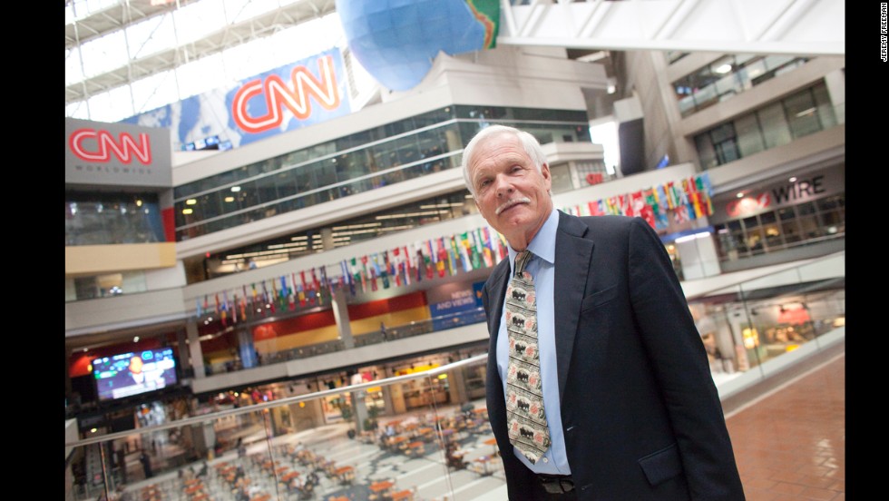 Turner tours Atlanta&#39;s CNN Center in 2010.