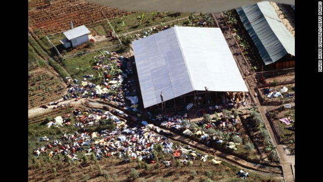 JONESTOWN, GUYANA - NOVEMBER 18:  (NO U.S. TABLOID SALES)  Dead bodies lie around the compound of the People&#39;s Temple cult November 18, 1978 after the over 900 members of the cult, led by Reverend Jim Jones, died from drinking cyanide-laced Kool Aid; they were victims of the largest mass suicide in modern history.  (Photo by David Hume Kennerly/Getty Images)