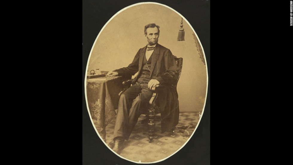 Lincoln poses for a photograph on November 8, 1863, days before he delivered the famous speech.