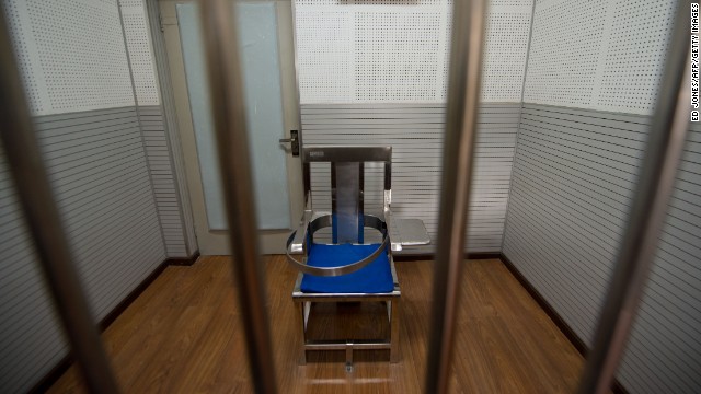 A restraining chair inside Beijing&#39;s No.1 Detention Center during a guided media tour on October 25, 2012.