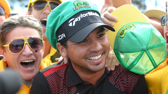 Jason Day&#39;s victory proved popular with home fans at Royal Melbourne as he led Australia to the team title at the World Cup. 