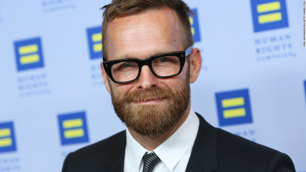 Bob Harper&#39;s confirmation that he&#39;s gay came about as a desire to comfort a &quot;Biggest Loser&quot; contestant. On a November 2013 episode, personal trainer Harper, 48, talked about his sexuality for the first time on the reality weight loss competition in an effort to show the contestant that he doesn&#39;t have to be ashamed. &quot;I&#39;m gay,&quot; &lt;a href=&quot;http://www.usmagazine.com/celebrity-news/news/bob-harper-comes-out-as-gay-on-the-bigger-loser-20132711#ixzz2lsNlv69r&quot; target=&quot;_blank&quot;&gt;Harper said.&lt;/a&gt; &quot;I knew a very long time ago that I was gay. ... And being gay doesn&#39;t mean that you are less than anybody else. It&#39;s just who you are.&quot; 