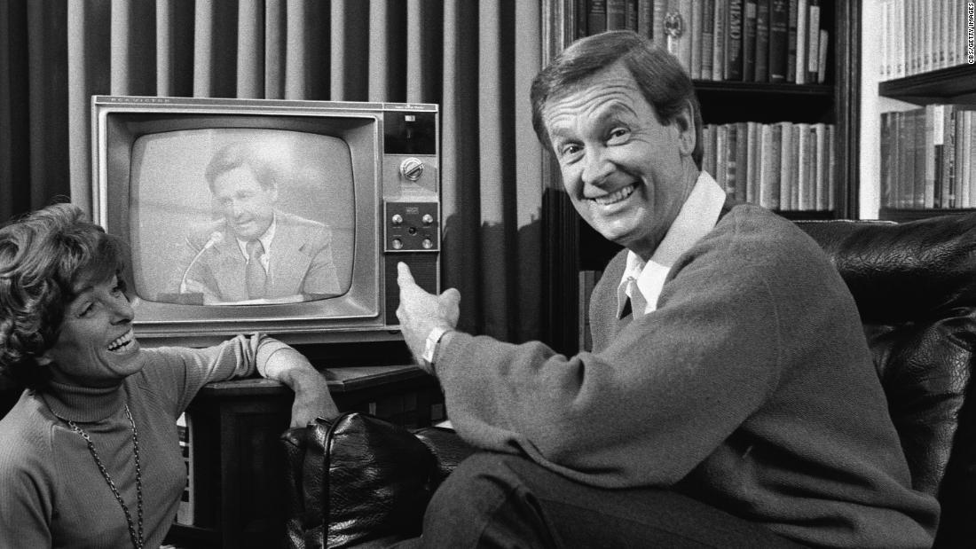 Barker points to himself on television as his wife looks on and laughs in this 1977 photo. Dorothy Jo died from lung cancer in 1981.