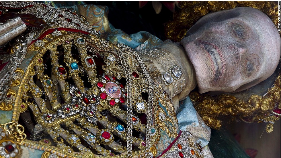 Beauty from the crypt: Mystery of Europe's jeweled skeletons Style