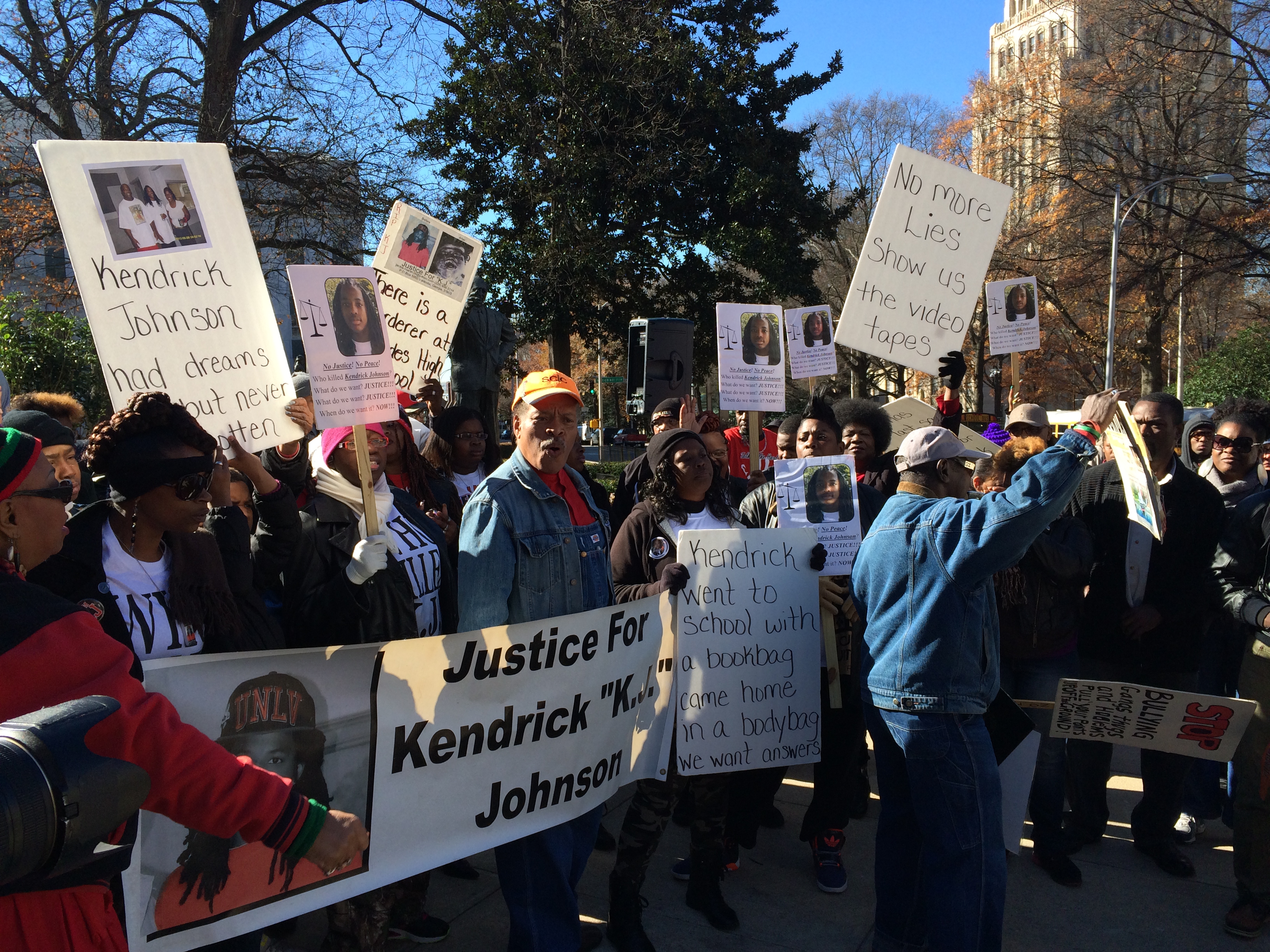 Kendrick Johnson Family Holds Rally Files Complaint On Missing Organs Cnn