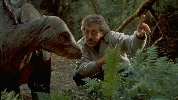 steve spielberg post with dinosaur steve spielberg post with dinosaur