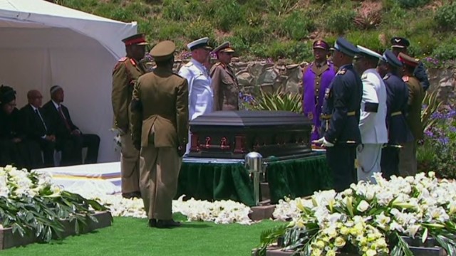 South Africa says goodbye to Mandela - CNN Video