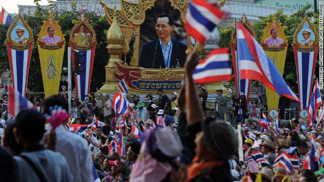 Anti Government Protesters March In Bangkok Thailand Cnn