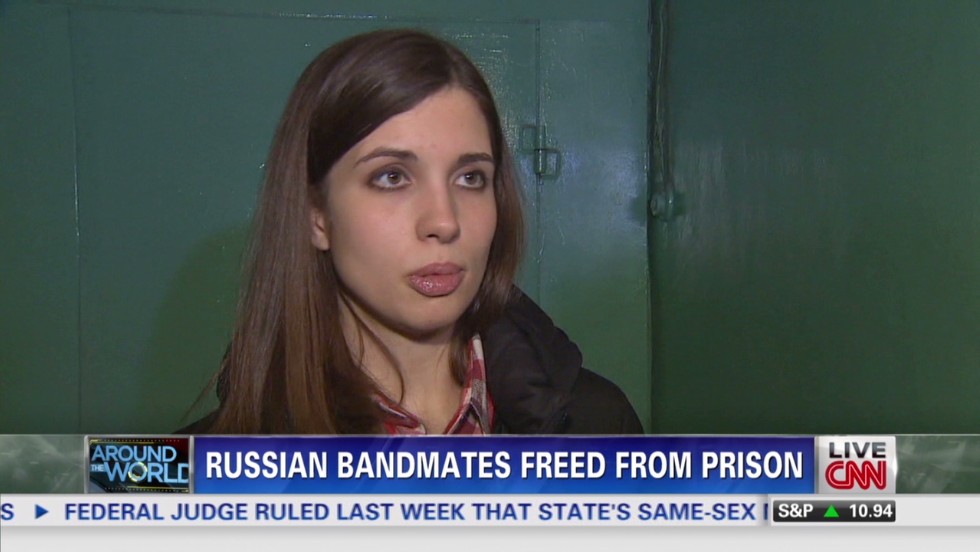 Imprisoned Pussy Riot Band Members Released Cnn 