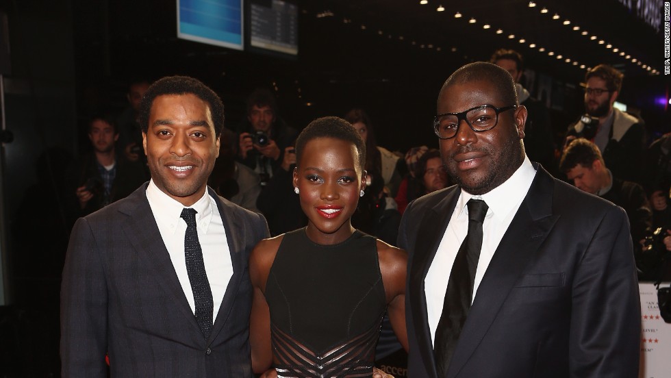 Nyong&#39;o pictured with &quot;12 Years&quot; star Chiwetel Ejiofor (left) and director Steve McQueen (right) at the movie&#39;s European premiere, at the London Film Festival on October 18, 2013.