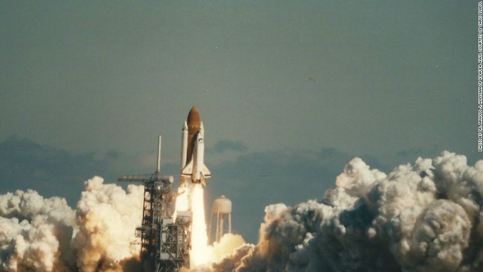 1986 Space Shuttle Challenger explosion CNN Video