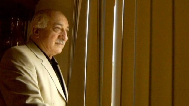 Who is Fethullah Gulen, the man blamed for coup attempt in Turkey?