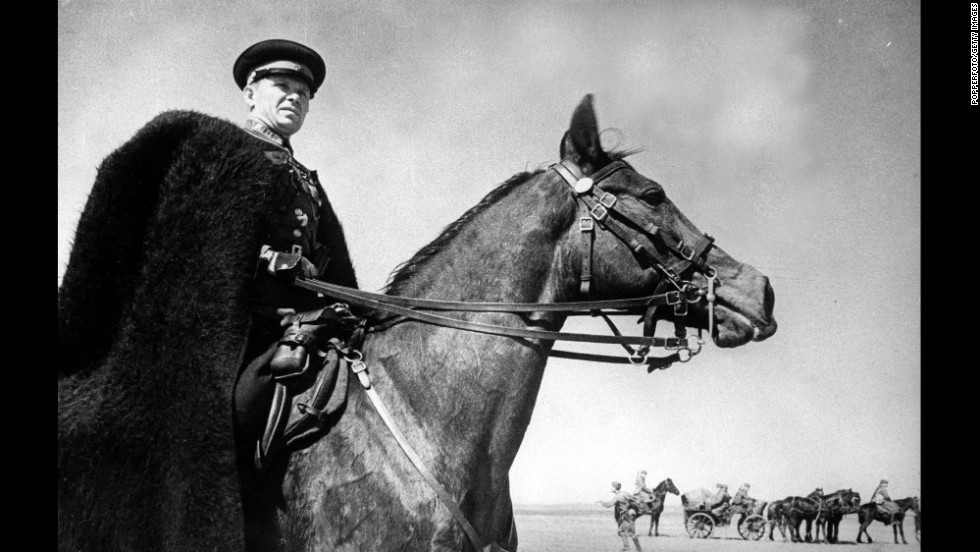 The commander of a Cossacks unit on Russia&#39;s southwestern front watches the progress of his troops during World War II in August 1942.