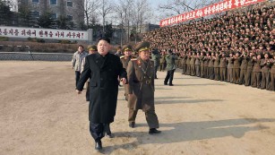 Desertor norte-coreano: Kim Jong Un fora em 3 anos