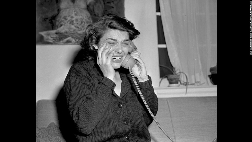 &lt;strong&gt;Anne Bancroft (1963):&lt;/strong&gt; Anne Bancroft cries in her New York apartment as she accepts a congratulatory phone call following her win for &quot;The Miracle Worker.&quot;