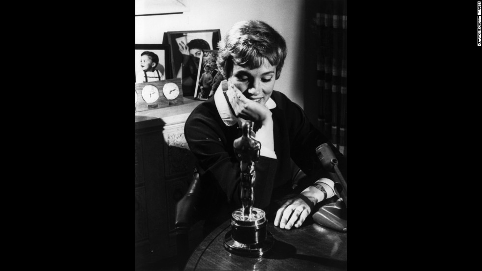 &lt;strong&gt;Julie Andrews (1965): &lt;/strong&gt;Julie Andrews looks at the Academy Award she won for &quot;Mary Poppins'&quot; in 1965. The role was her film debut.  