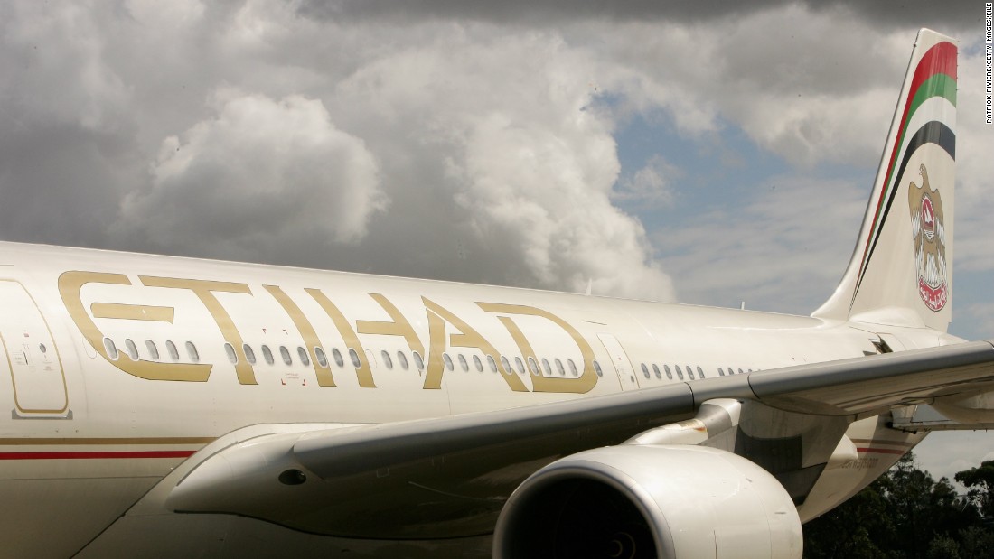 Etihad Sued Over Injuries From Obese Flier Cnn 9040