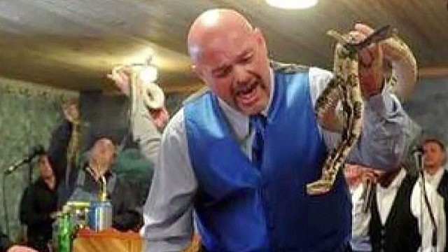 Funeral held for snake-handling pastor