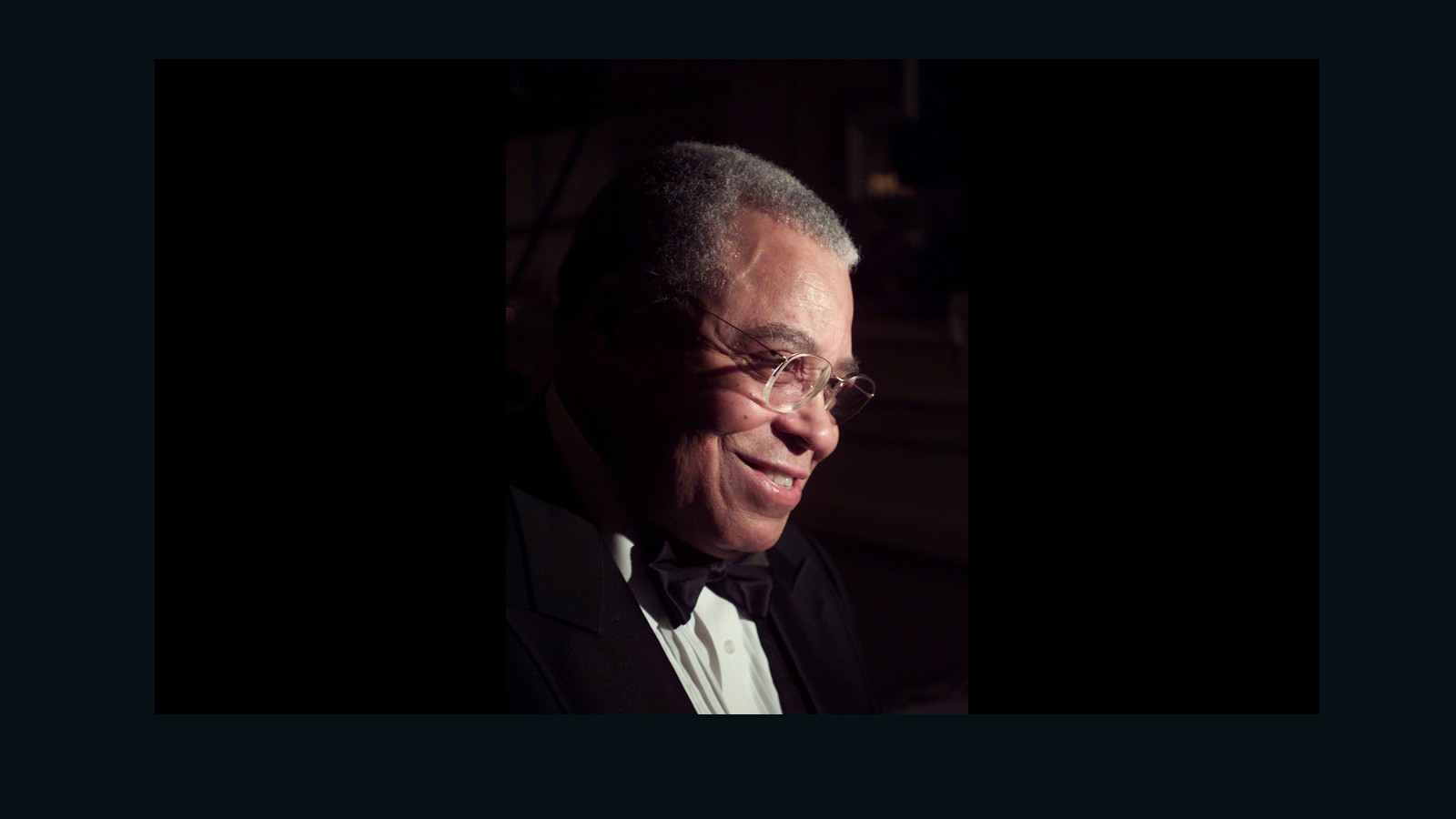 No, James Earl Jones Is Not Dead - CNN