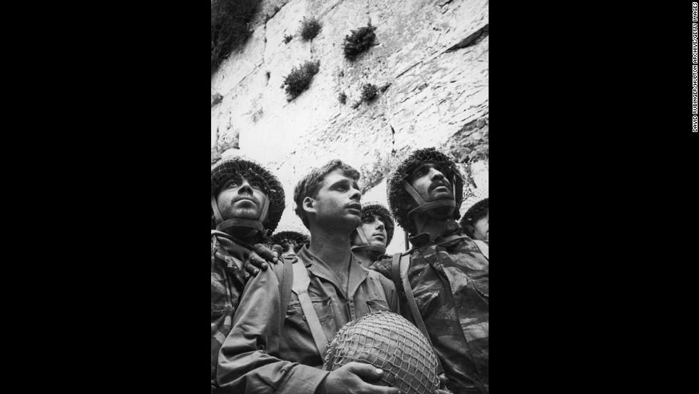 Israeli soldiers stand in front of the Western Wall on June 9, 1967, in the old city of Jerusalem following its recapture from Jordanian rule in the Six-Day War.