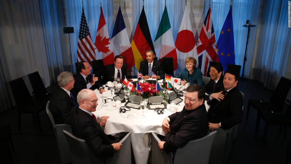 Obama gathers with G7 world leaders in The Hague on March 24.